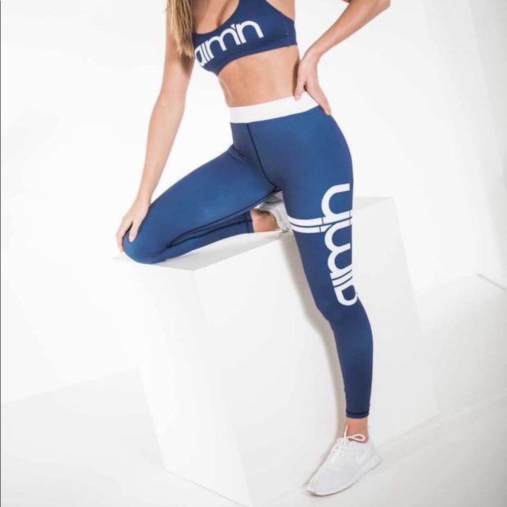 NWT Aim’n Navy stripe workout leggings XS